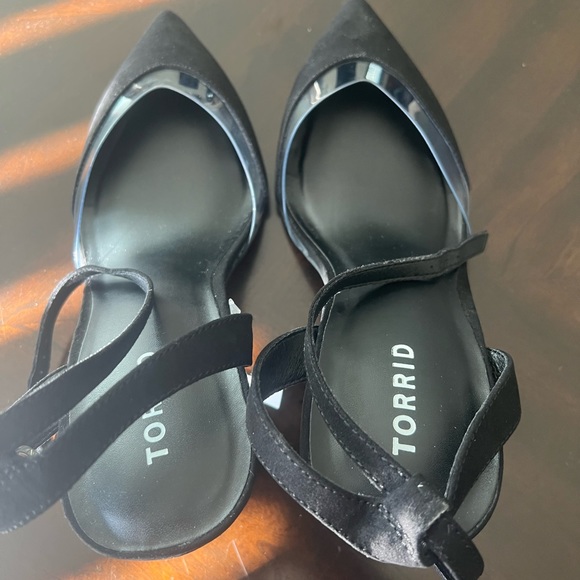Brand new never worn Torrid heels - Picture 4 of 4